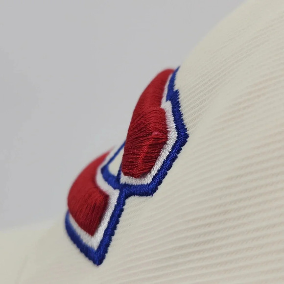 Authentic Headwear HABS NHL RBK - Picture 3 of 5
